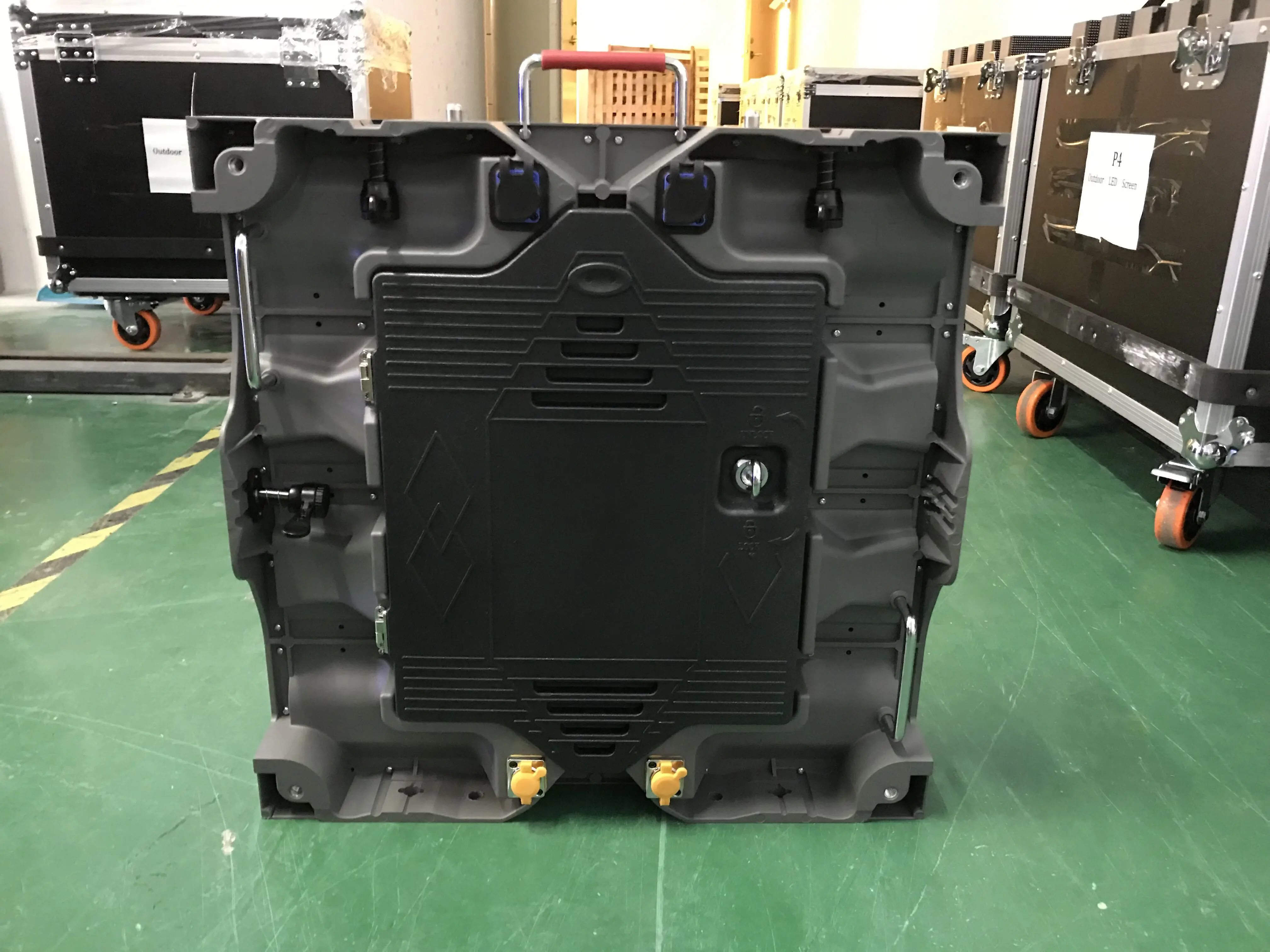 Алюминиевый светодиодный экран с поддержкой фермы p4p4.81 полноцветный экран-30