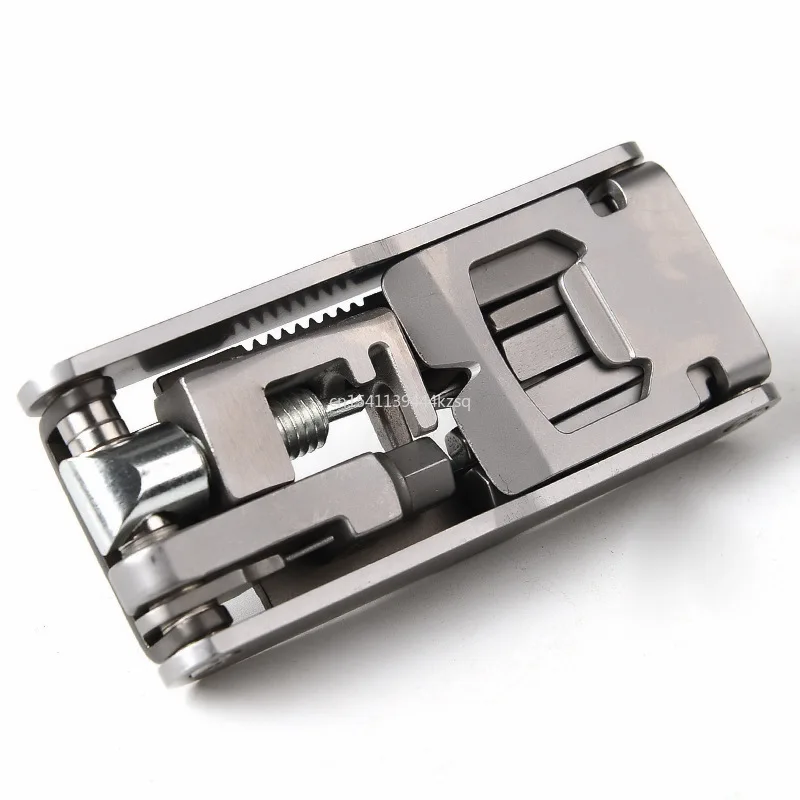 

Набор инструментов для ремонта велосипеда, многофункциональные гаджеты, портативные серебряные аксессуары для механического велосипеда д...