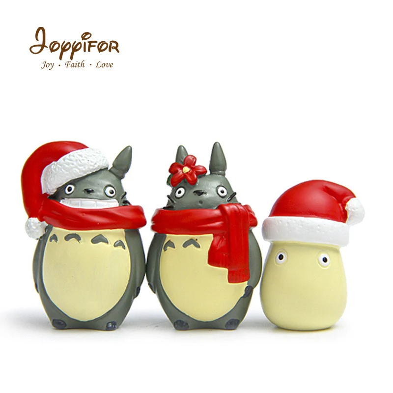 Hot Cartoon Mini Action Figures Kawaii Christmas Hat Scarf Totoro Collection Dolls Models Anime Toys for Children Kids Gifts