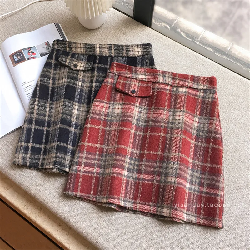 

Winter Woolen Blend Plaid Short Skirt Korean Style High Waist Red Green Check Mini Skirts Skorts