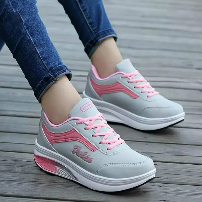 

Women Sneakers 2021 Breathable Waterproof Wedges Platform Vulcanize Shoes Woman Pu Leather Casual Shoes Tenis Feminino