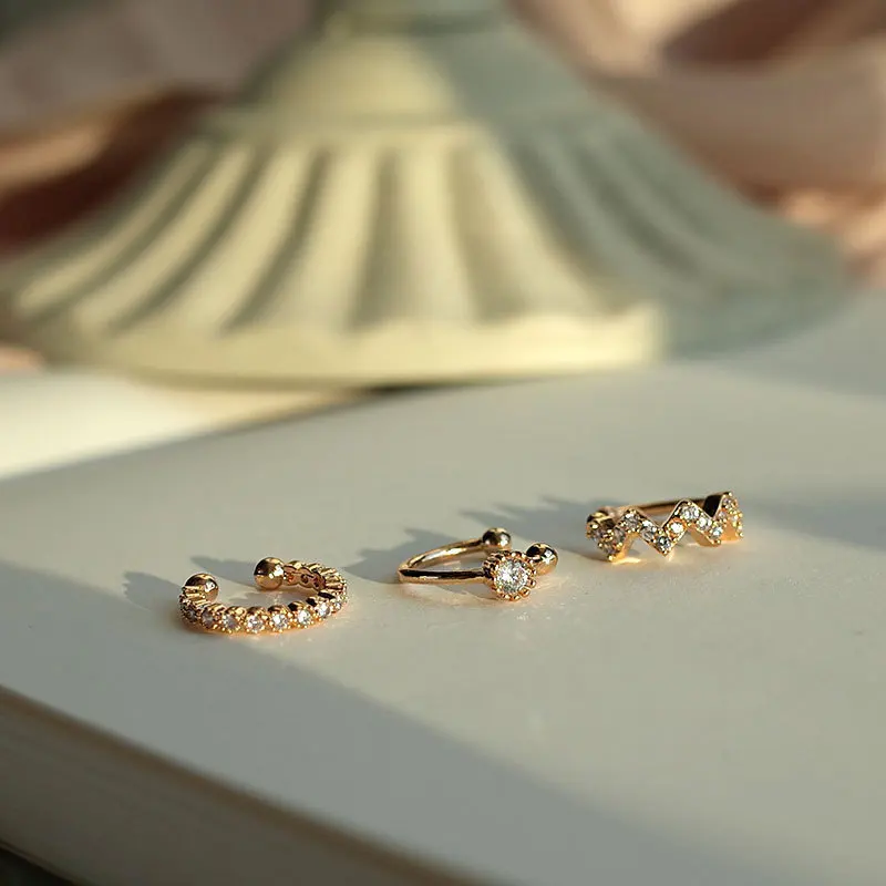 

2021 new ear bone clip earrings female earrings without earrings simple small earrings buckle ladies earrings