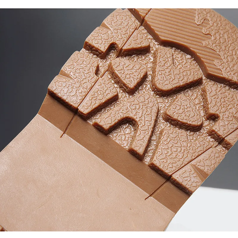 

2021 New Retro Mens Leather Casual Boots Comfort Rubber Sole Non-slip Hard-Wearing Work Tooling Shoes Streetwear Men Sneakers