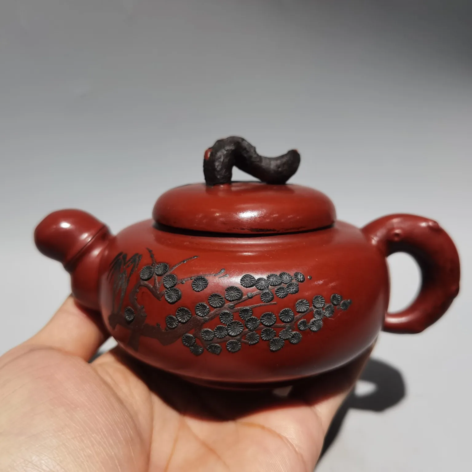 

6"Chinese Yixing Zisha Pottery Hand-Carved Dragon Turtle Pot kettle Raw ore red mud Teapot Pot Tea Make