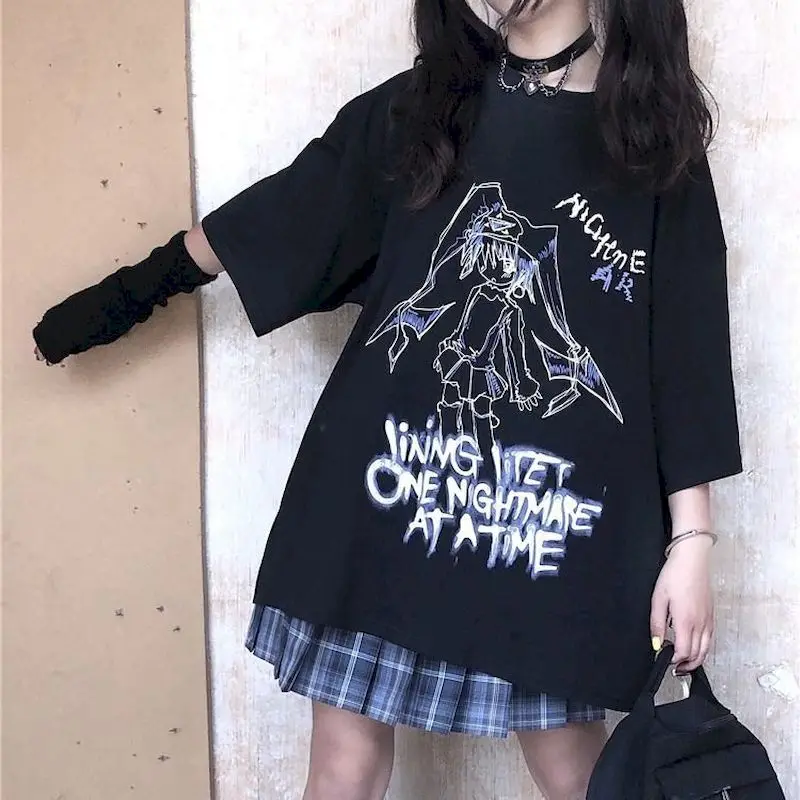 

2021 Summer Short Sleeve T-shirt Female Korean Dark Retro Anime Girl Print Loose Black Student Graphic Tees Women Tshirts Gothic