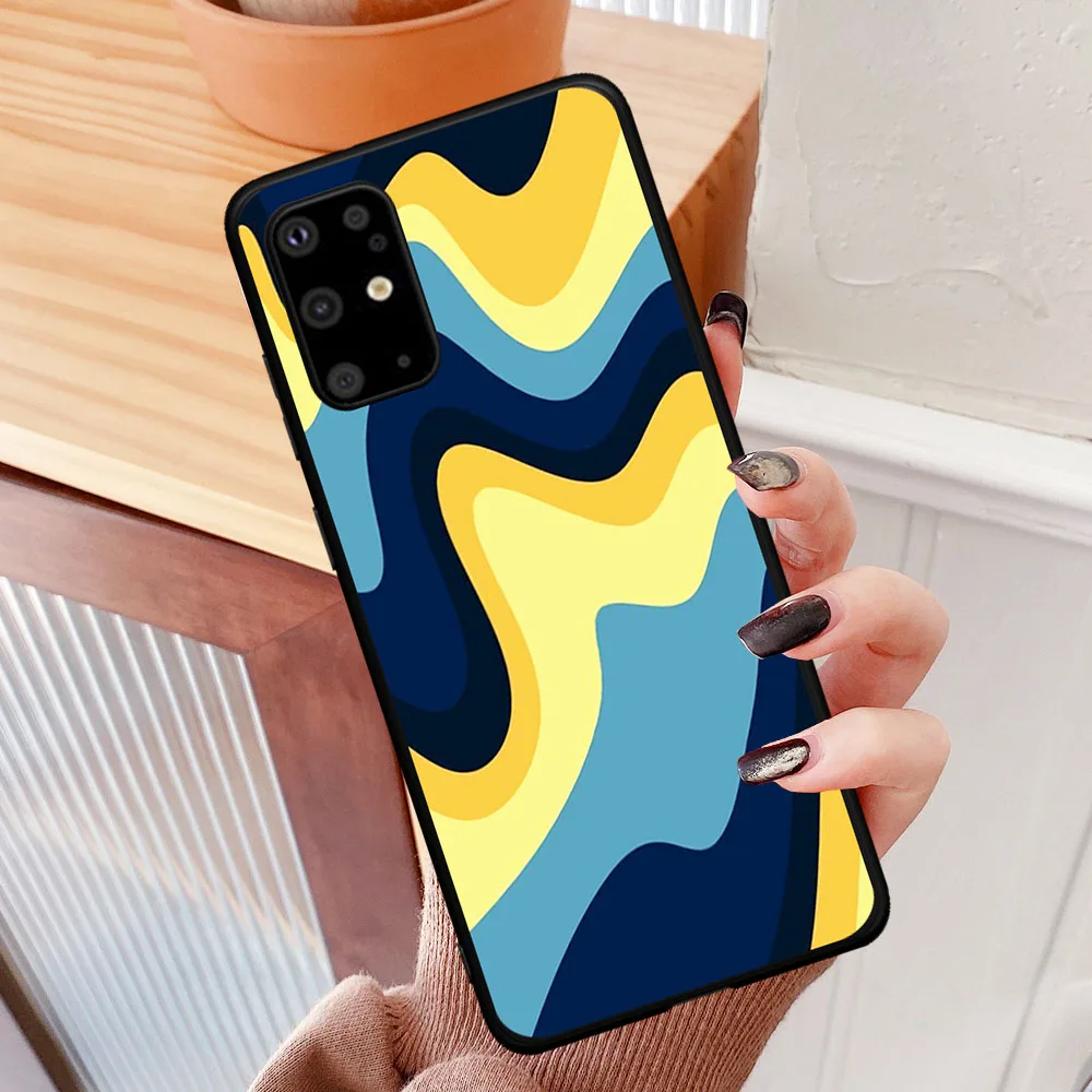 

Liquid Swirl Abstract Pattern in Beige Sage Green Phone Case For Samsung S21 S20 S8 S9 S10 Note 10 20 Plus Ultra Cover Fundas