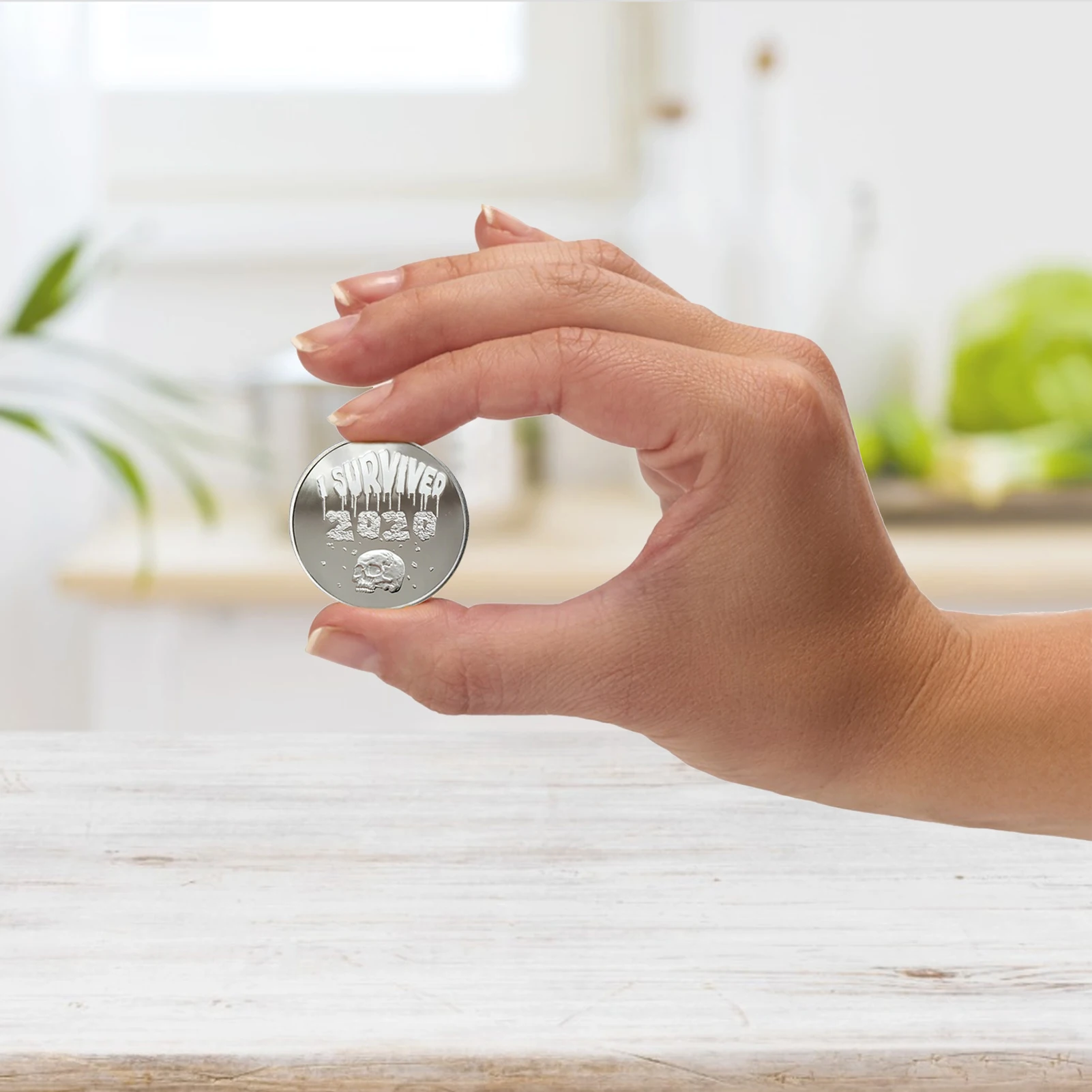 Я пережил 2020 памятную монету | Дом и сад