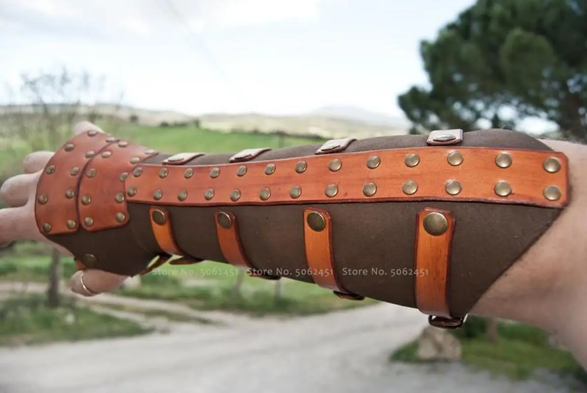 Medieval Men Vintage Knight Prince Leather Gloves Handguards Soldier War Armor Bracers Gauntlet Wristband Party Cosplay Props |
