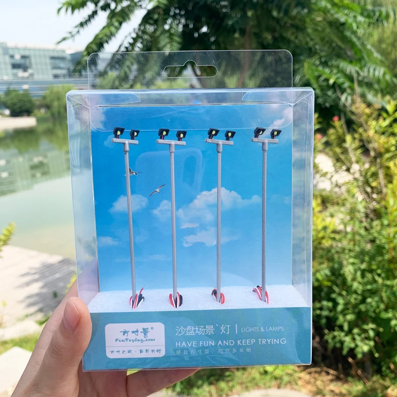 

4 PCS HO Scale Model lighting tower,Model Street Lights Layout Lamppost Train/Garden/Playground/Stadium Overhead Lights