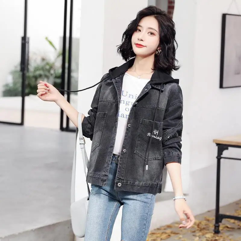 

Women Denim Jacket Female Loose Casual Hooded Jean Coat Ladies Vintage Outerwear Oversize Tops Spring and Autum 5XL