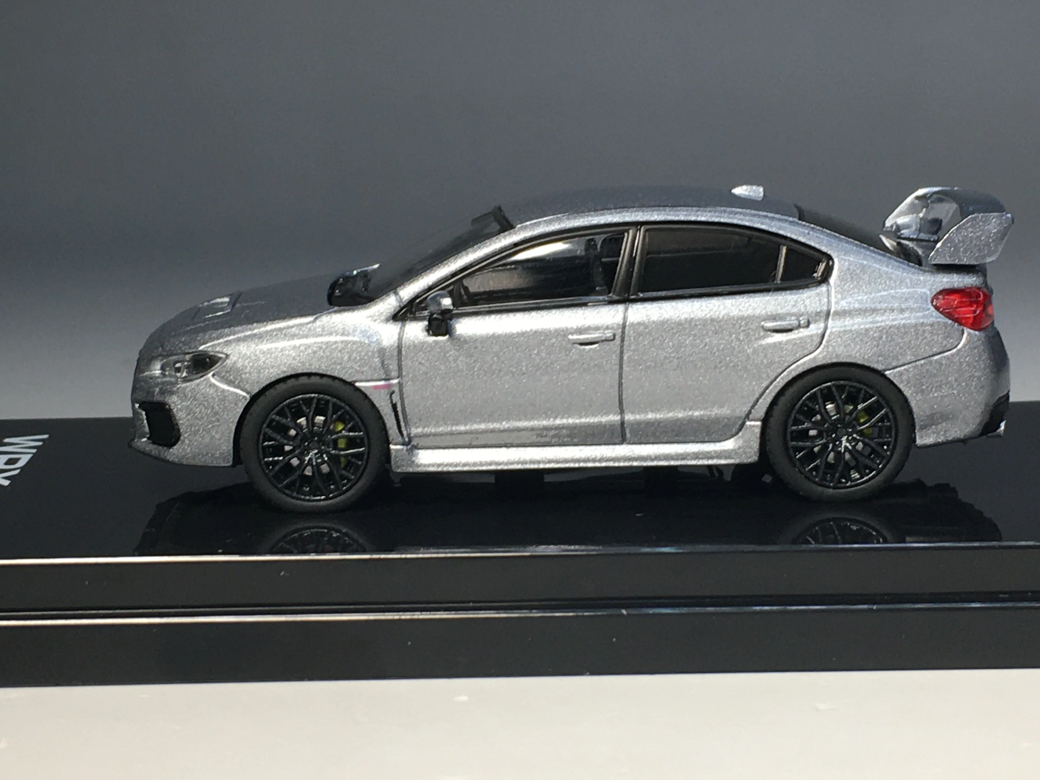 

Hobby Japan 1/64 Subaru Wrx Sti Type S Ice Silver Metallic Die Cast Model Car Collection Limited