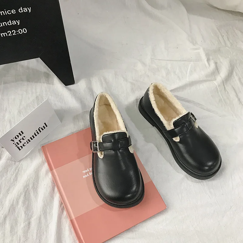 

Oxford Shoes Women 2020 New Cotton Warm Plush Shoes Woman Strap Buckle Flock Leather Slip on Low Heels Flats Casual Shoes