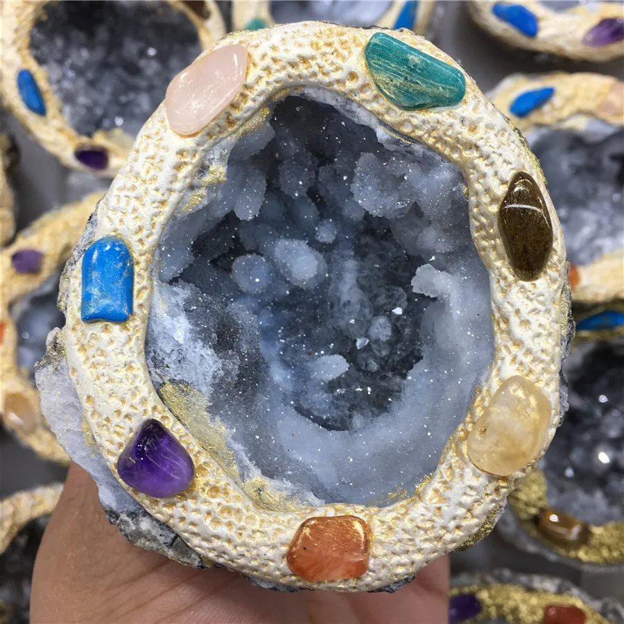 

Natural White/ Grey Agate Stone Geode Crystal Cluster Rock Chakra Energy Healing Home Decoration