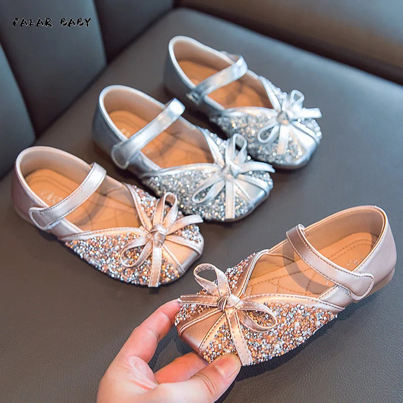 

New Princess Shoes Girls High Heel Dance Children Sandals Kids Shoes Glitter Soft Leather Fashion Girls Party Dress Wedding Shoe