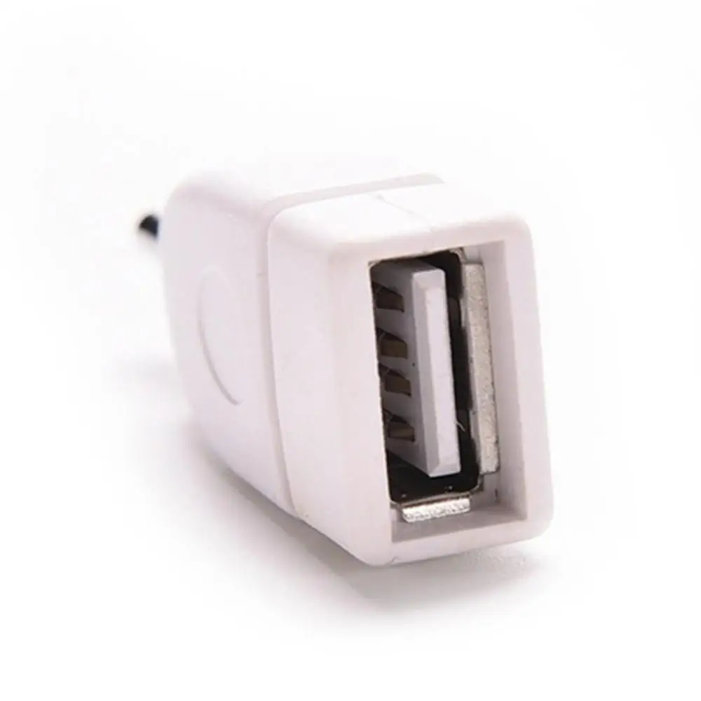 Универсальный адаптер кабеля 3,5 мм AUX Jack Audio Plug на USB 2,0 мм для подключения в автомобиле MP3-плеера, динамиков и флеш-накопителей.