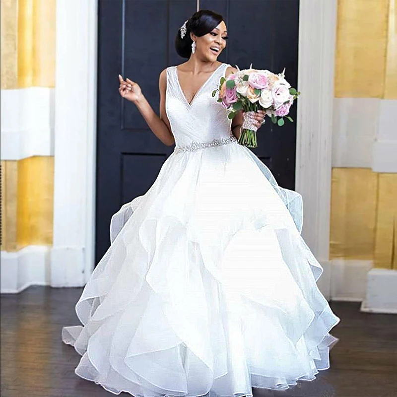 

Lover Kiss Vestido De Noiva 2021 Graceful Tiered Wedding Dresses With Belt V Neck Floor Length Bride Wedding Gowns Plus Size