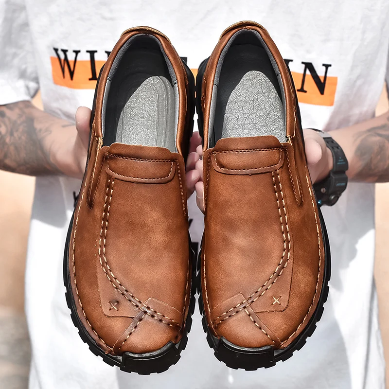 

Men Casual Shoes Loafers Sneakers 2021 New Fashion Handmade Retro Leisure Loafers Shoes Zapatos Casuales Hombres Men Shoes
