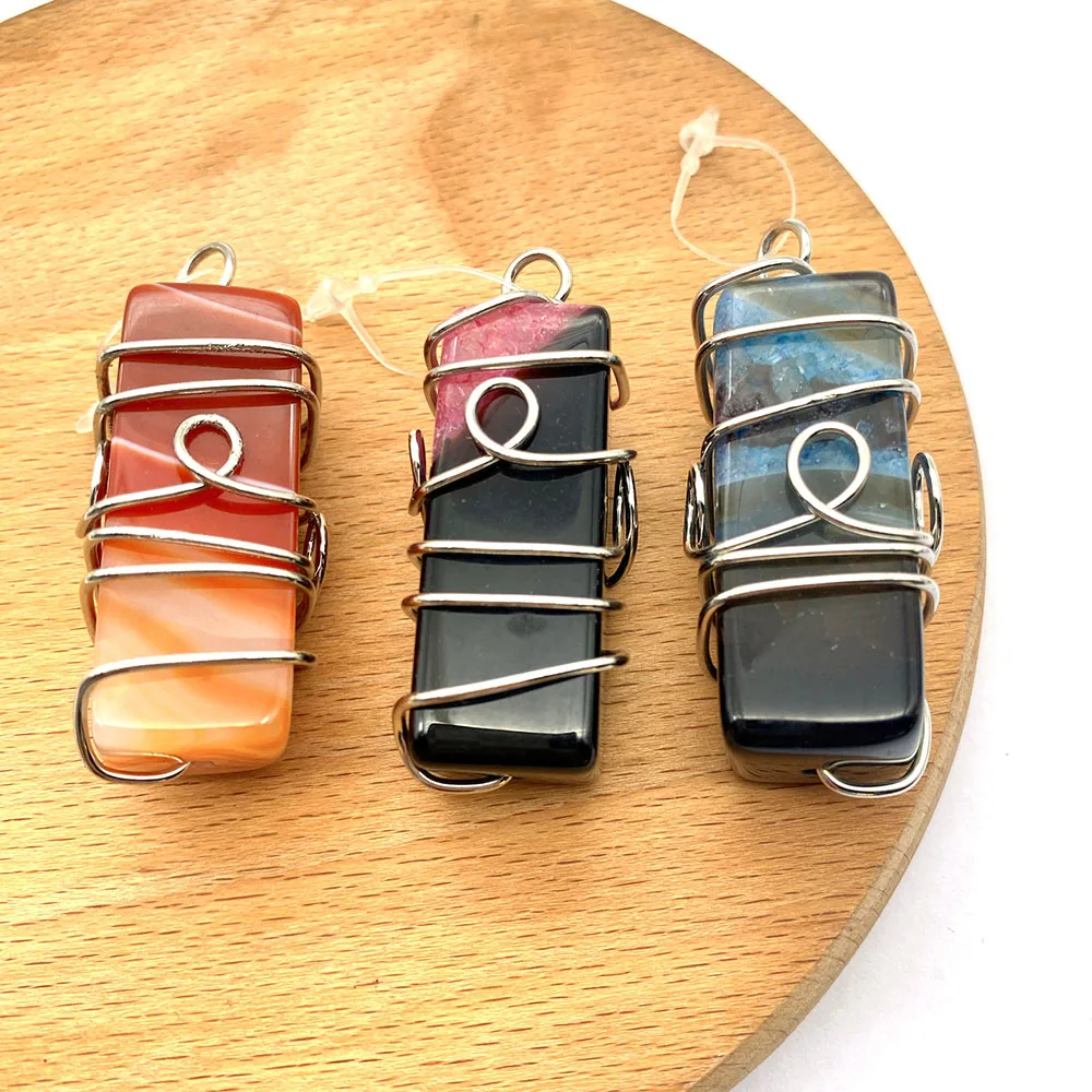 

2pcs/pack 2021 New Natural Semi-precious Stone Pendants Agate Rectangle Winding Shape 4 Colors DIY for Making Necklace 19x40mm