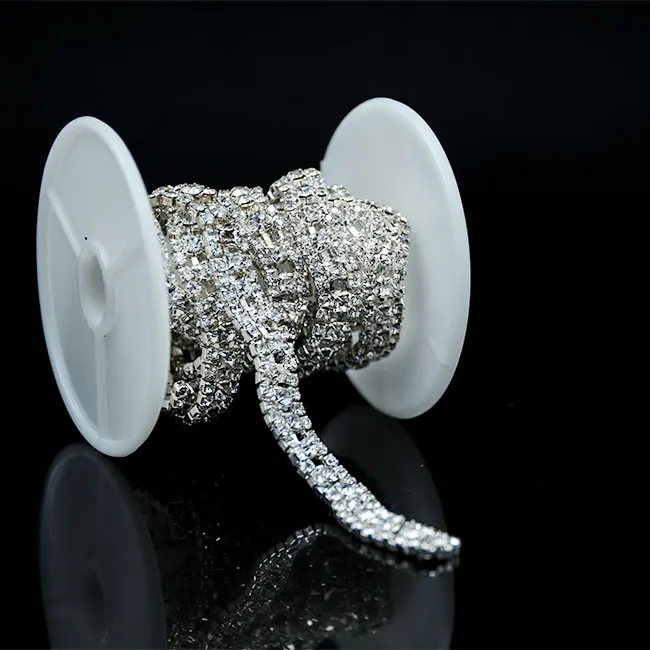 Серебряная отделка Кристалл Аппликация расшитая бисером и стразами цепь пришить