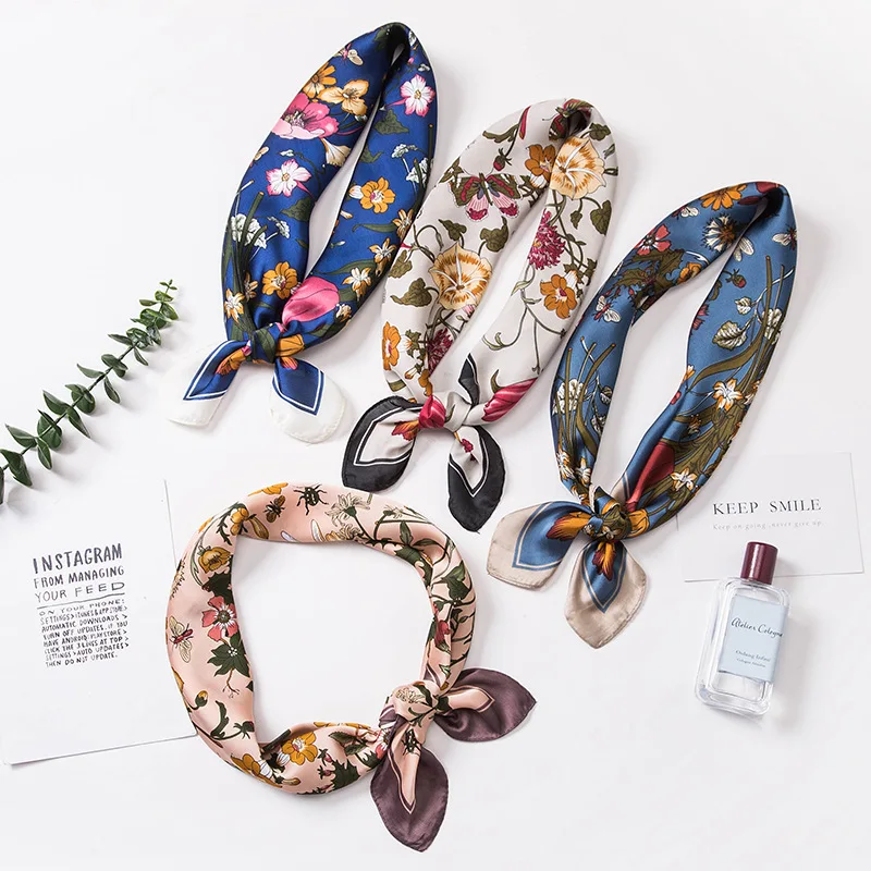 Женский шелковый шарф с принтом большие квадратные шарфы бежевого и желтого