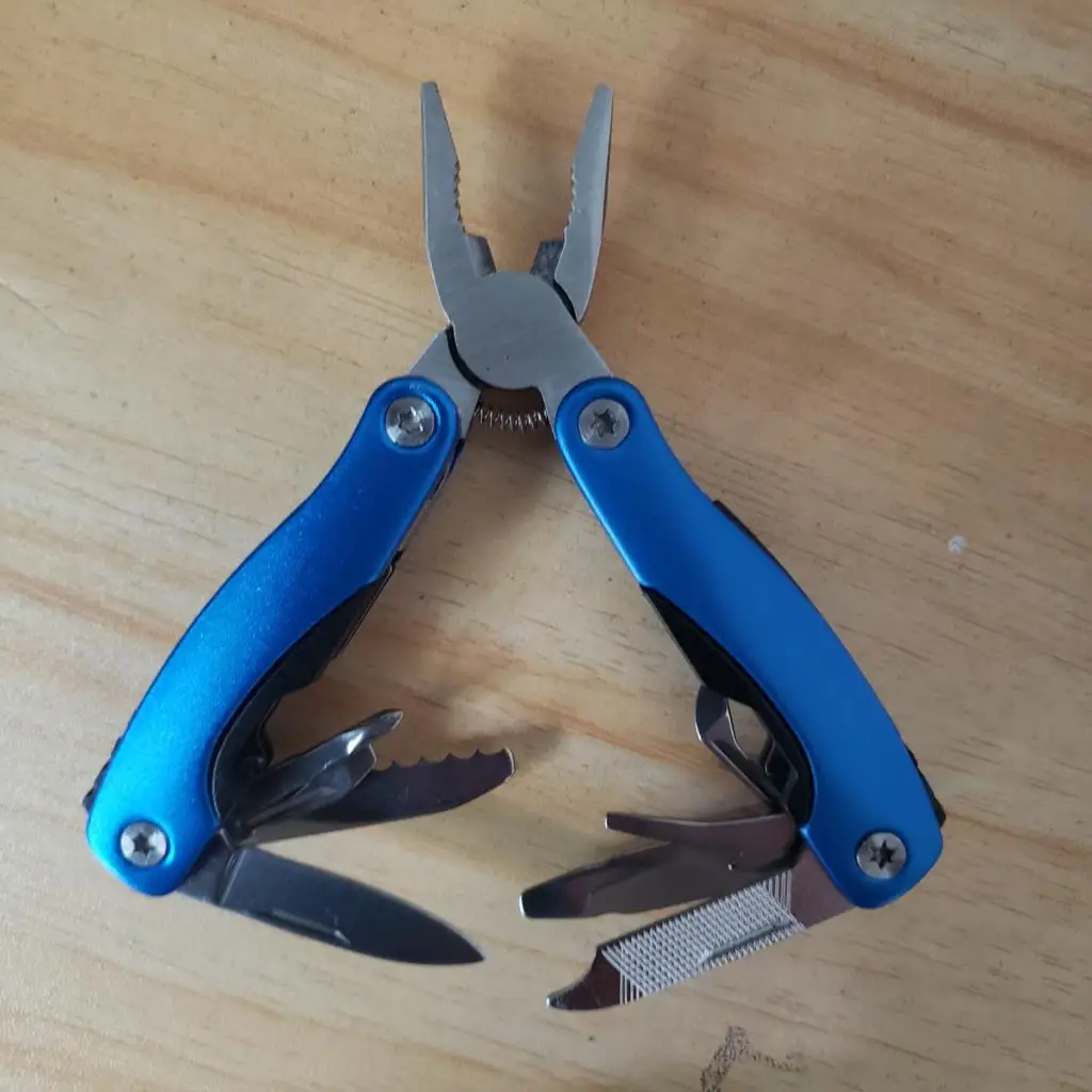 

Мини-гаджет комбинированный инструмент многофункциональные плоскогубцы складной xiao dao qian уличный портативный маленький инструмент нож