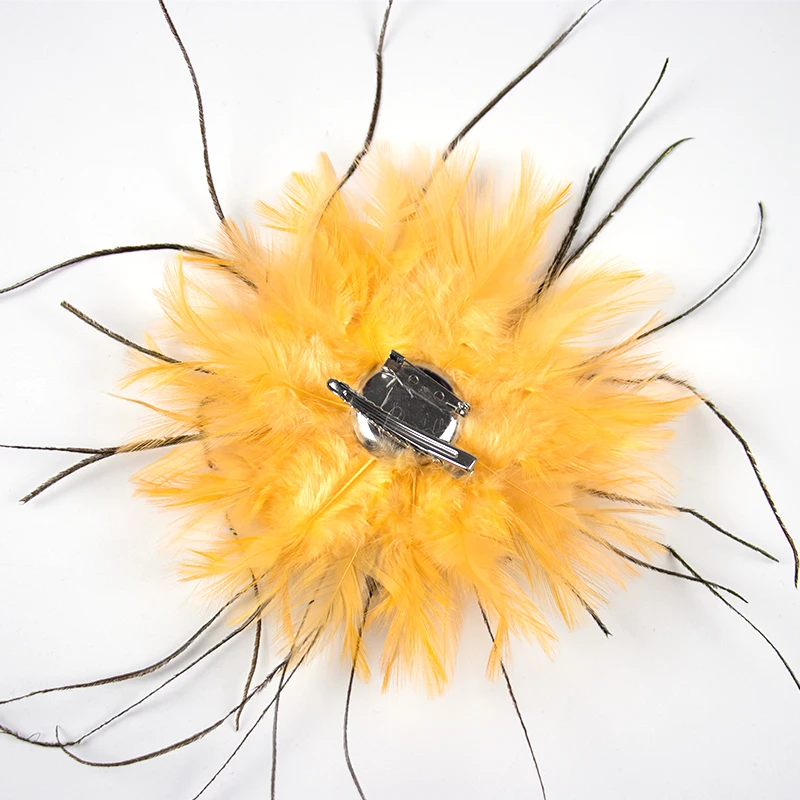 

Clip Headdress Accessory /Headpiece with Feather 1 Piece Party / Evening / Business / Ceremony / Wedding / Horse Race Headpiece