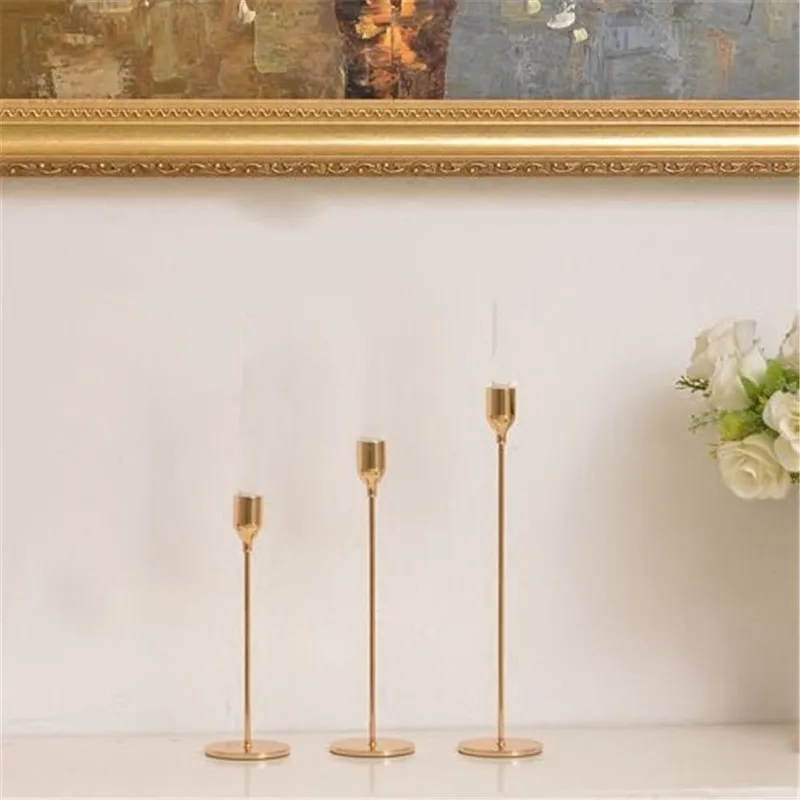 

3 Pcs/ Set European Metal Candle Holder Simple Golden Wedding Decoration Bar Party Living Room Decoration Home Decoration