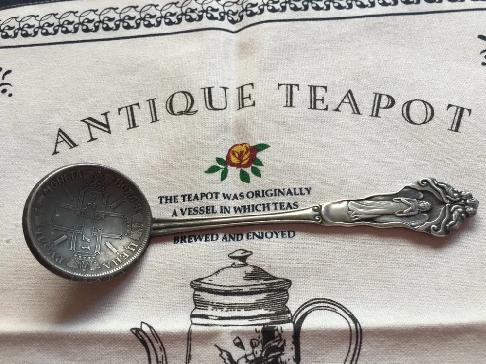 1724 искусственных ложек|Безвалютные монеты| |