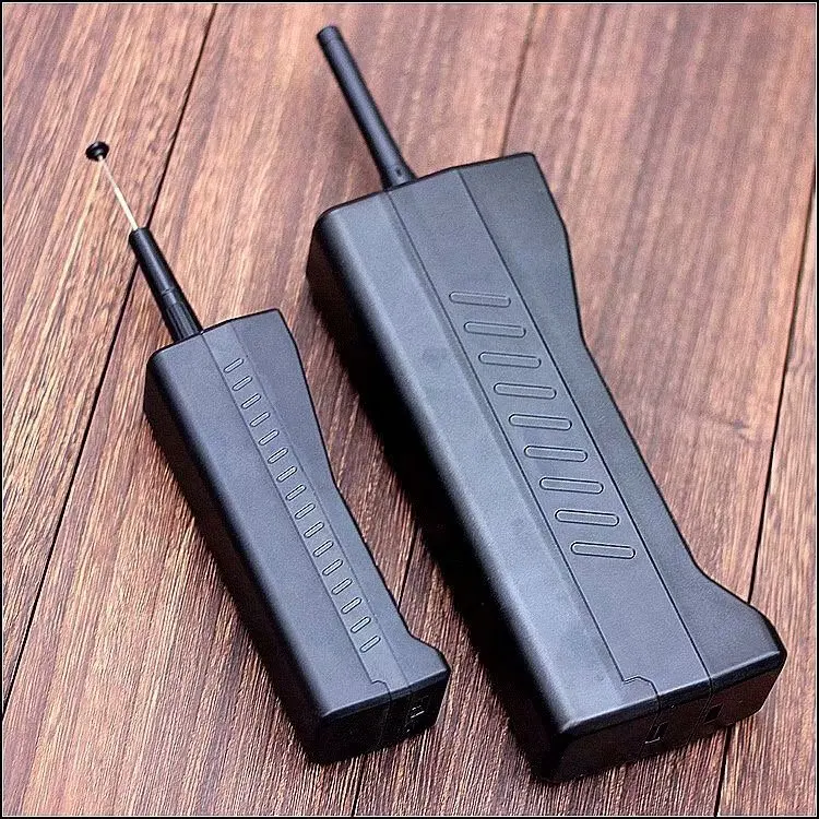 Кнопка Telepone W2 Классическая Ретро стиль GSM антенна сотового телефона хороший сигнал банк питания четыре SIM Extroverted Bluetooth, GPRS