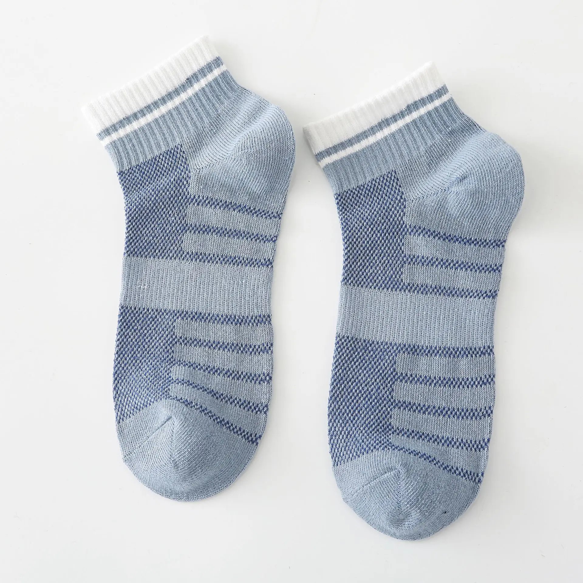 

5 Colors Men's Ankle Socks Summer Boat Socks Men Cotton Breathable Thin Male Boat Socks HOT SALE 2021