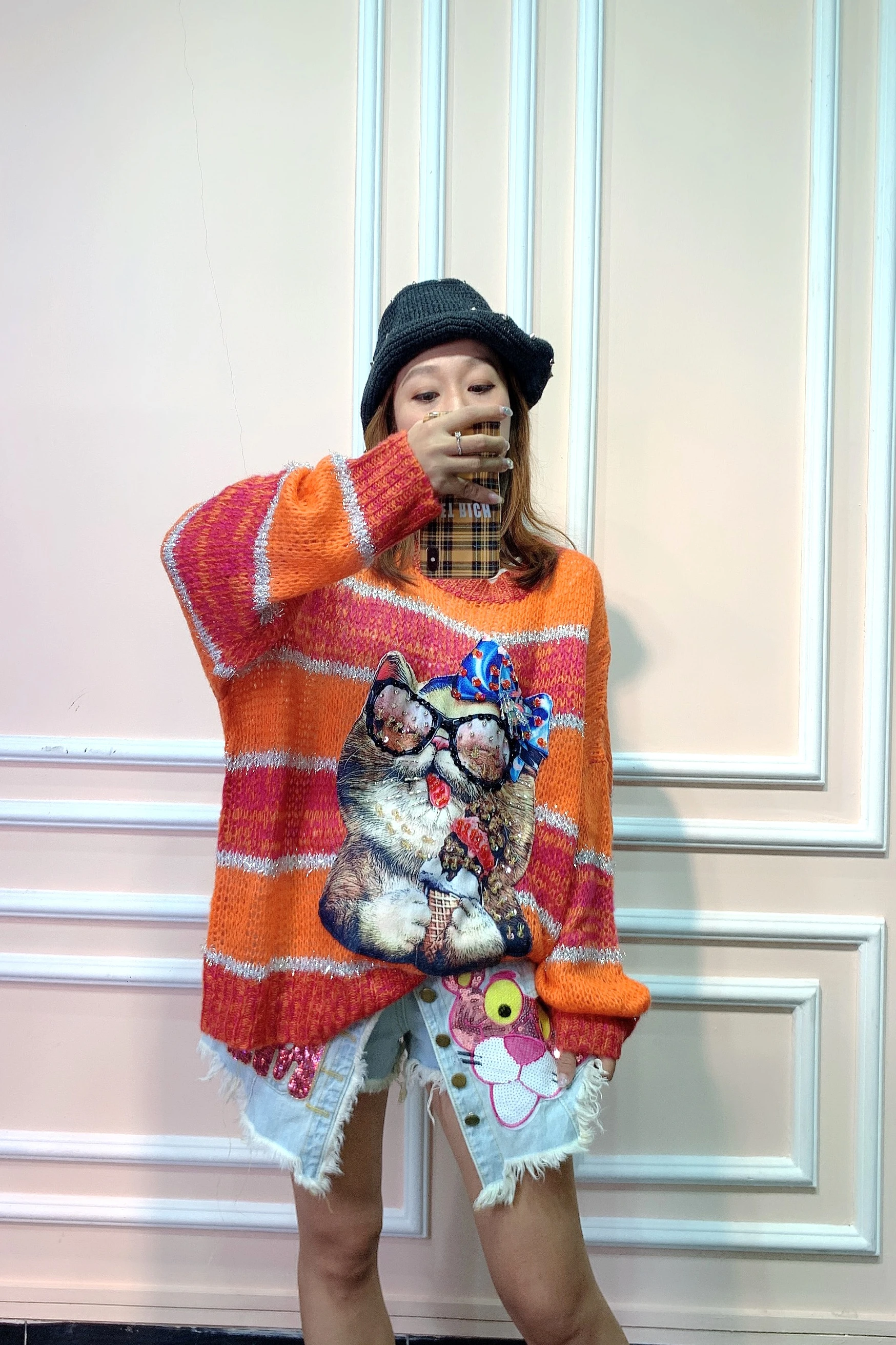 

Thailand original street brand 2019 autumn and winter new cartoon stickers sequins striped stretch loose knit shirt women