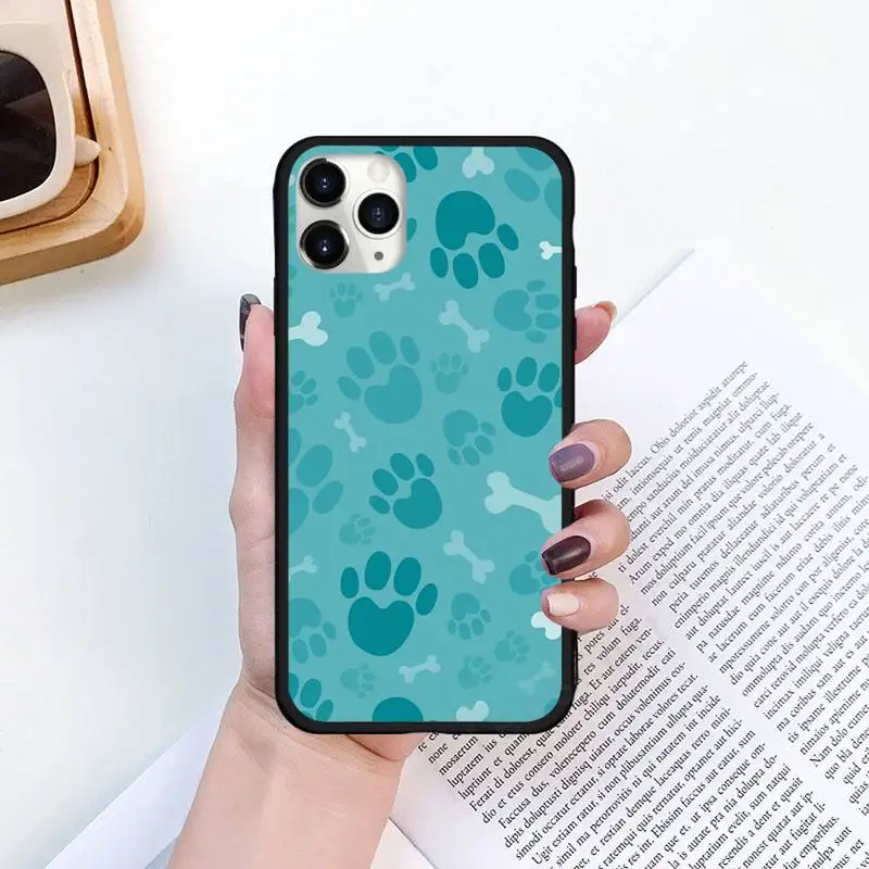 

Comic Dog Foot cute pattern Phone Case for iPhone 11 12 pro XS MAX 8 7 6 6S Plus X 5S SE 2020 XR Luxury brand shell funda coque