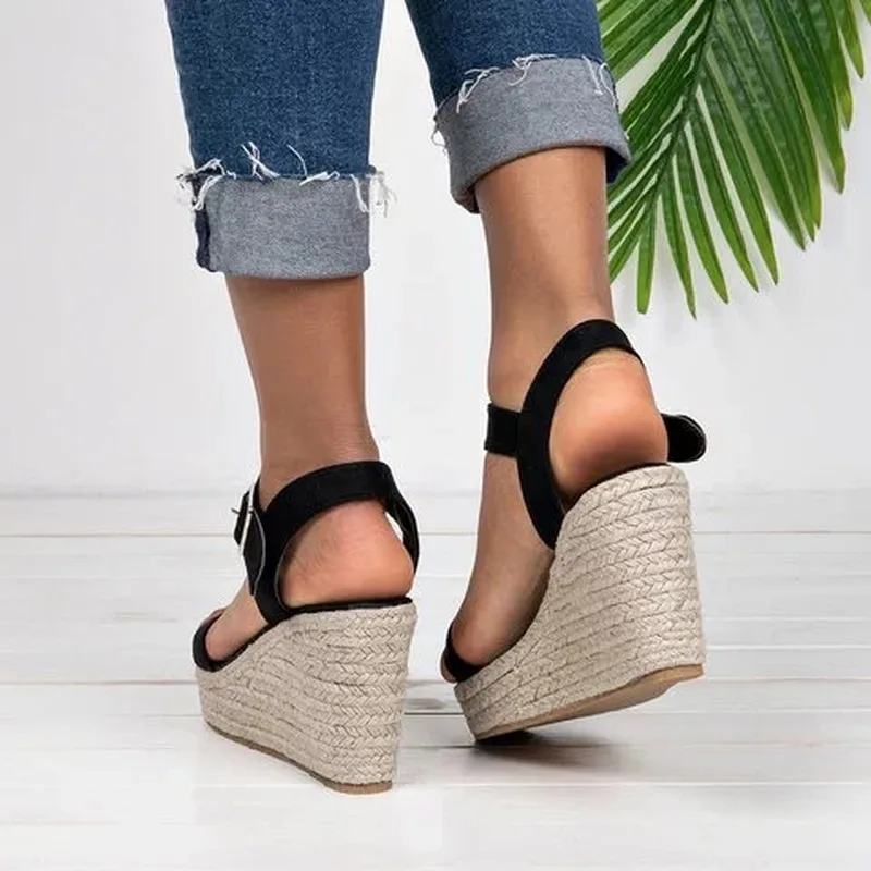 Женские летние босоножки пикантная обувь из искусственной кожи женские