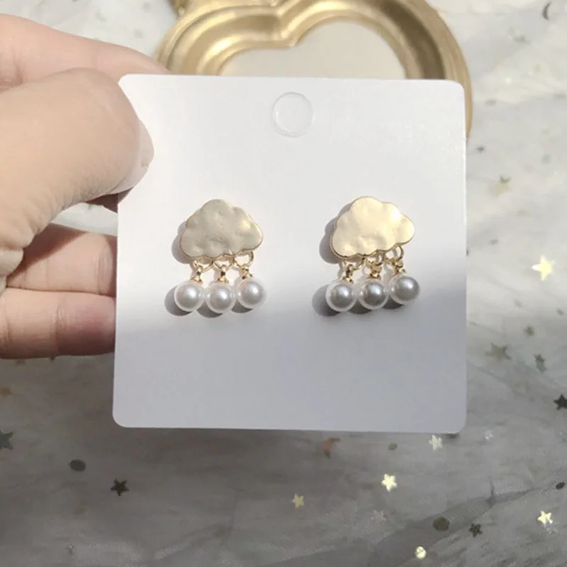 

Fashion Faux Pearl Small Stud Earrings Women Cute Romantic Cloud Earrings 2020 TrendyYJ0016