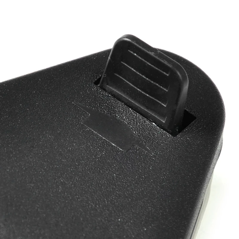 

8E5860285A01C Black Emergency Warning Triple-cornered Mount Bracket Holder Support for- A4 8E B6 B7 A6