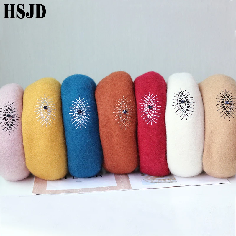 Женский шерстяной берет на осень и зиму Стильный винтажный со стразами декор с