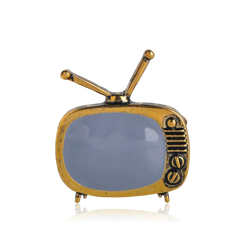 

OI Classic Vintage TV Television Shape Brooch Gold Color Enamel Brooches Parents Gift Scarf Sweater Collar Pins Accessories