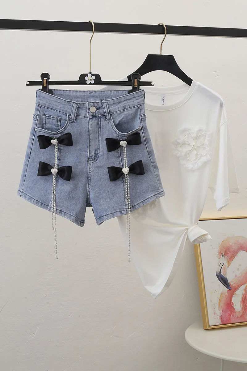 

2021 New Summer Fashion Bowknot Chain Stretchy High Waist Slimming Split Straight Denim Shorts Women