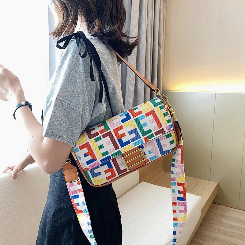 

Designer Female Letter Printing Purses Handbag Women Brands New Wide Shoulder Bag Woman Fashion Luxury Designer Crossbody Bag