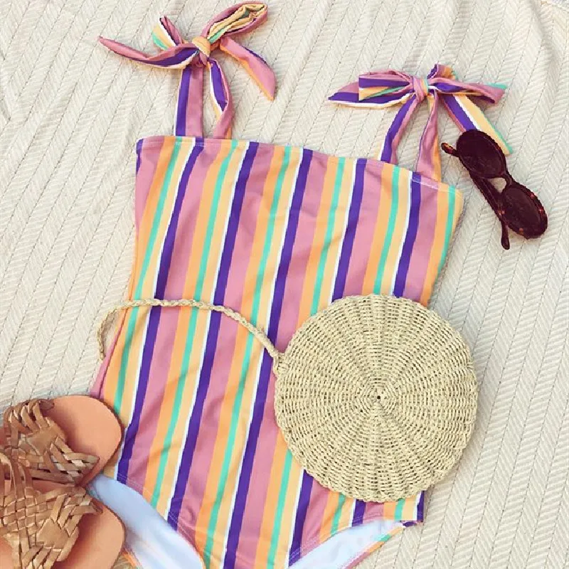 Сексуальный купальник в радужную полоску Цельный женский бандаж купальный