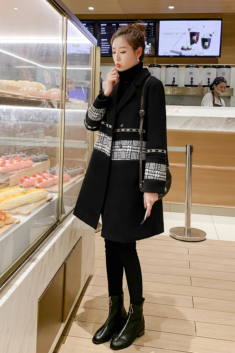 

Black woolen coat Girls long section 2020 new winter plus thick cotton little woolen coat