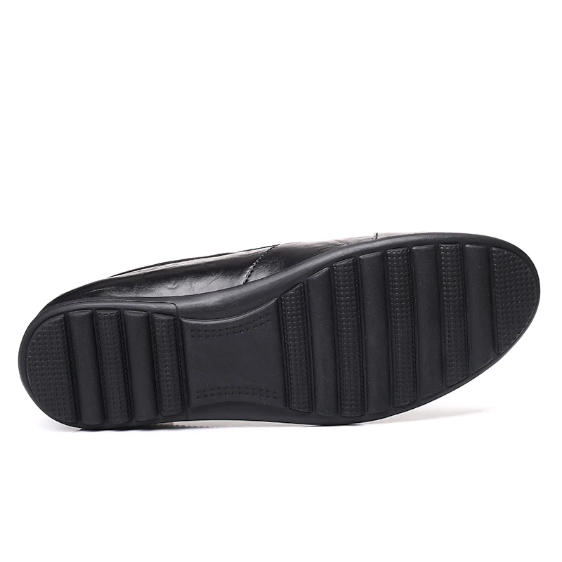 

Men Light Driving Shoes Black Brown Dress Shoes Breathable Man Formal Sneakers Slip on Loafer Shoe Men's Business Casual Shoes