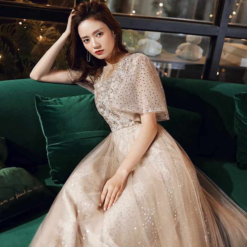 

2021 New Sequins Evening Dress Long Simple Beading Evening Gown A-Line Backless Formal Dress Shiny Charming Banquet Party Dress