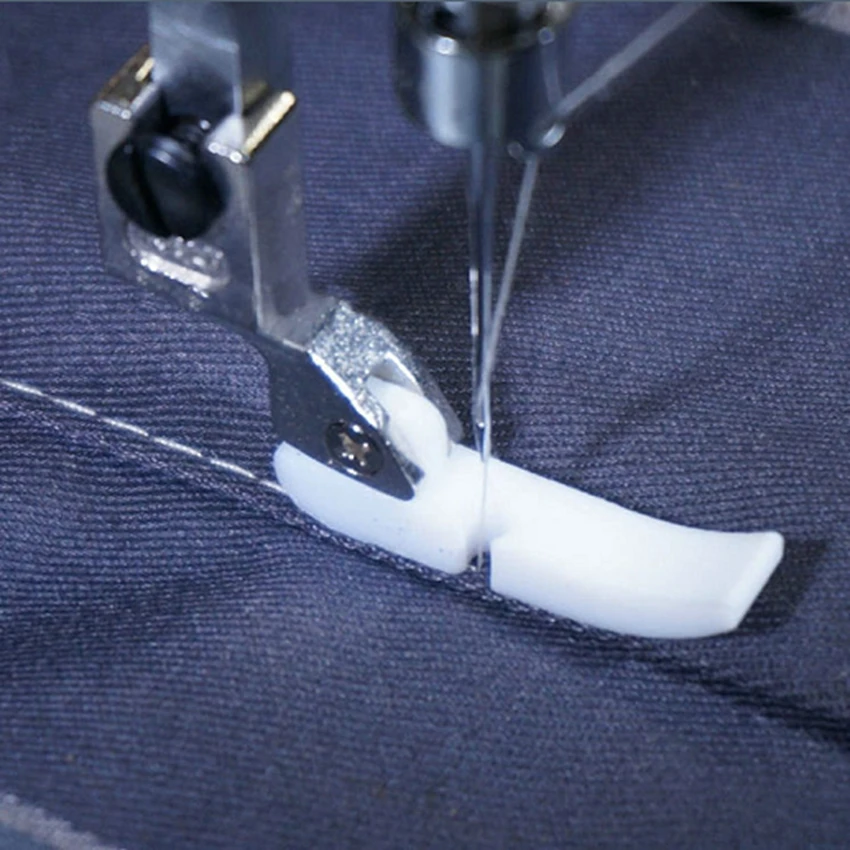 Лапка прижимная для швейной машины Hicello T36N и T36LN, металлическая + пластиковая лапка для шитья