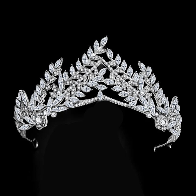 Роскошный цвета: золотистый серебристый Цвет с украшением в виде кристаллов