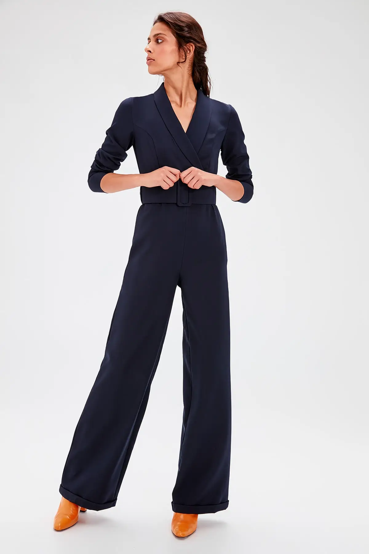

Trendyol Arched Jumpsuit TWOAW20TU0018