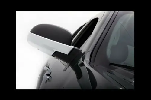 

DRIVER SIDE Chrome Side Mirror Lower Half Cover For 07-13 Silverado Suburban Tahoe Sierra Yukon Cadillac Escalade