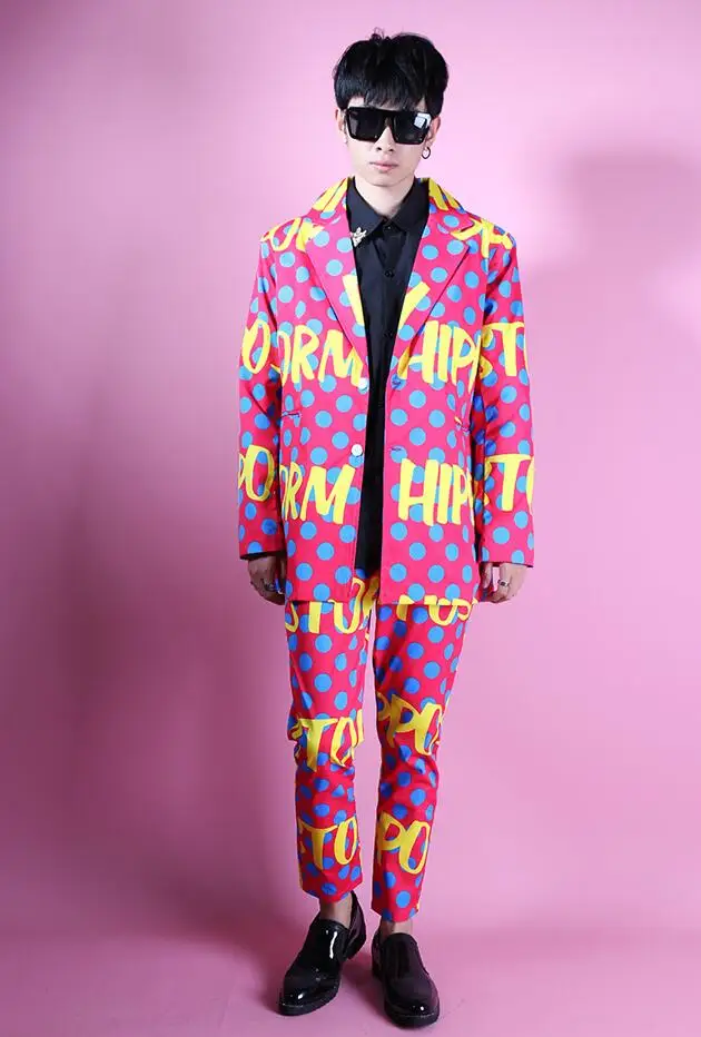 

Blazer men suit set with pants mens Colorful dot alphabet doodle suits singer star style stage loose clothing formal dress b648