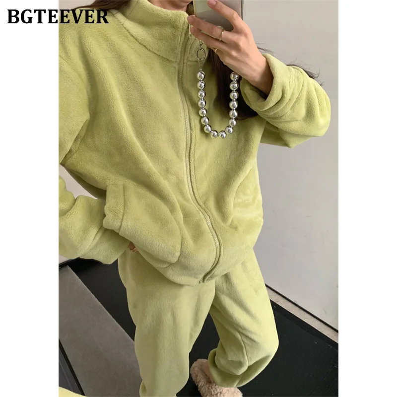 

BGTEEVER Casual Ladies 2 Pieces Set Long Sleeve Zippers Cardigans & Elastic Waist Loose Pants 2021 Winter Thicken Tracksuits