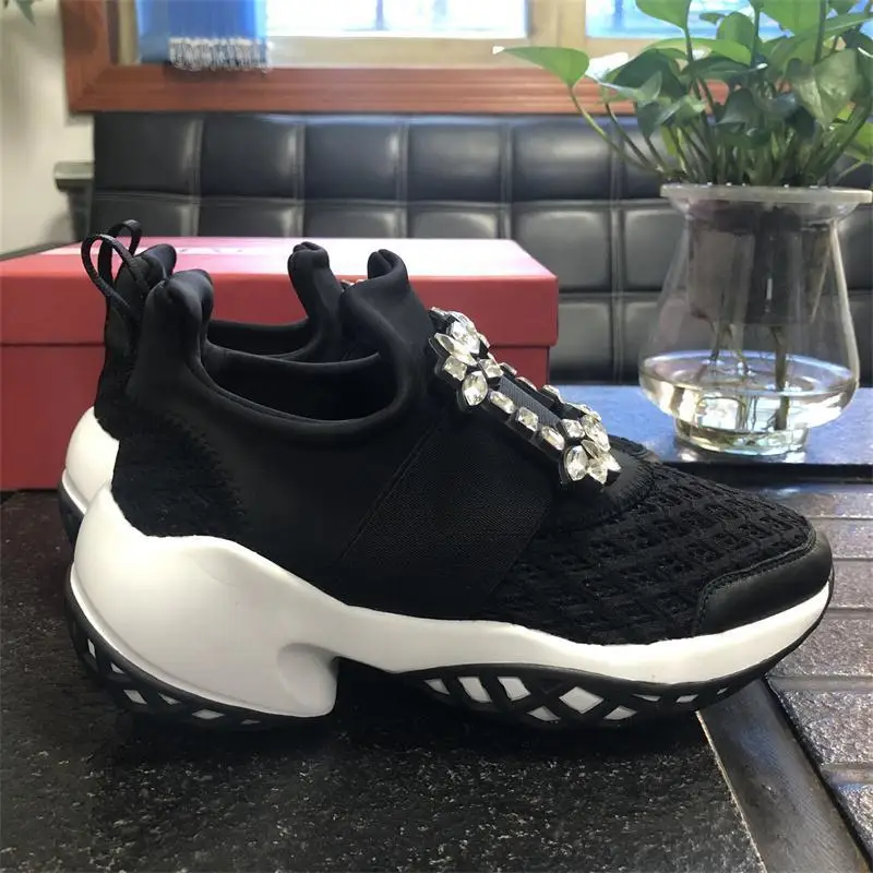 Кроссовки женские со стразами повседневная обувь для бега толстая подошва